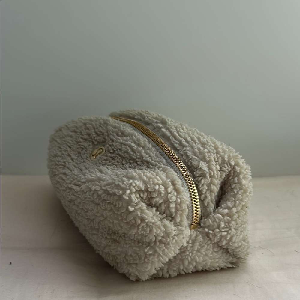 Shearling Textured Cream Bag - Picture 4 of 5